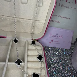 Cadena van cleef - 5 flores de tamaño deiferente 