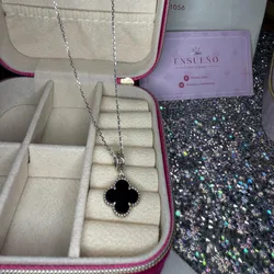 Cadena van cleef, una flor 