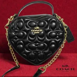 Cartera Coach