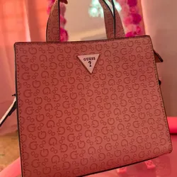 Cartera Guess