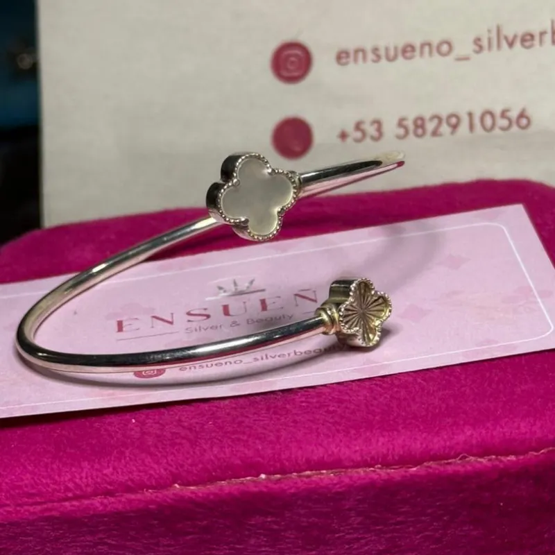 Esclava van cleef flor blanca 