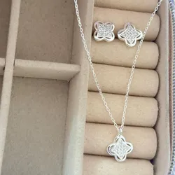 Juego de Cadena y aretes