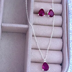 Juego de Cadena y aretes