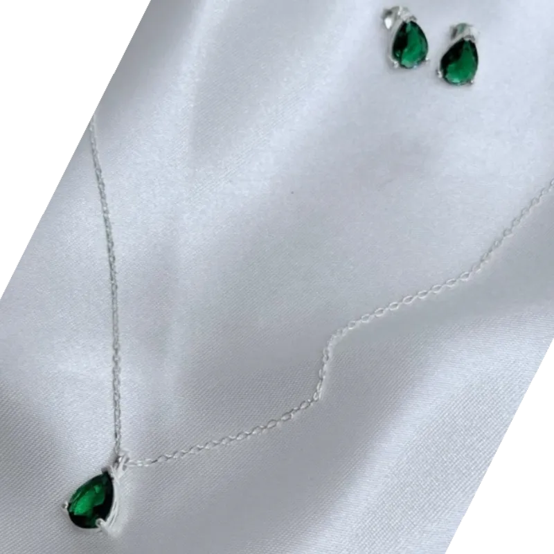 Juego de Cadena y aretes