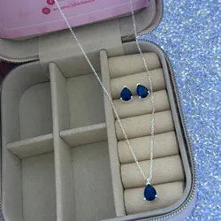 Juego de Cadena y aretes