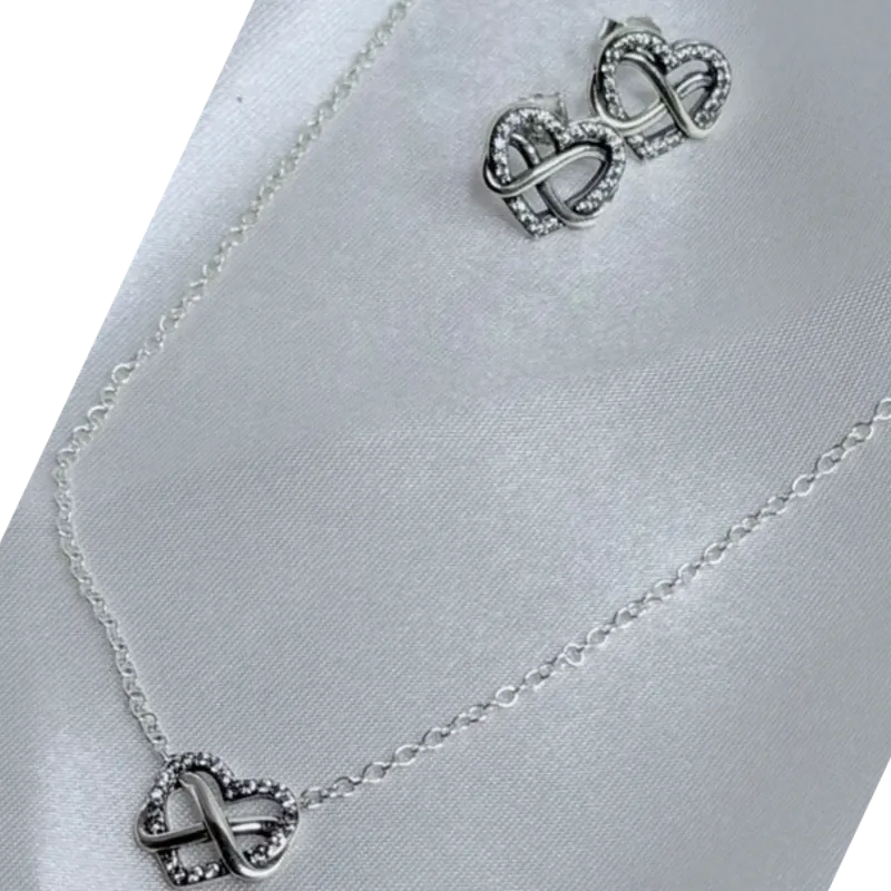 Juego de Cadena y Aretes