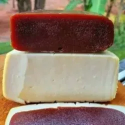 Queso con guayaba