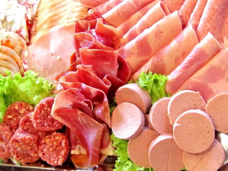 EMBUTIDOS 