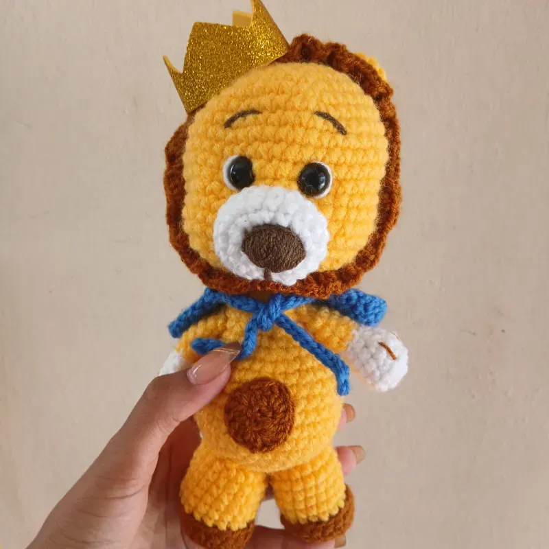 Leo , el rey del acero.