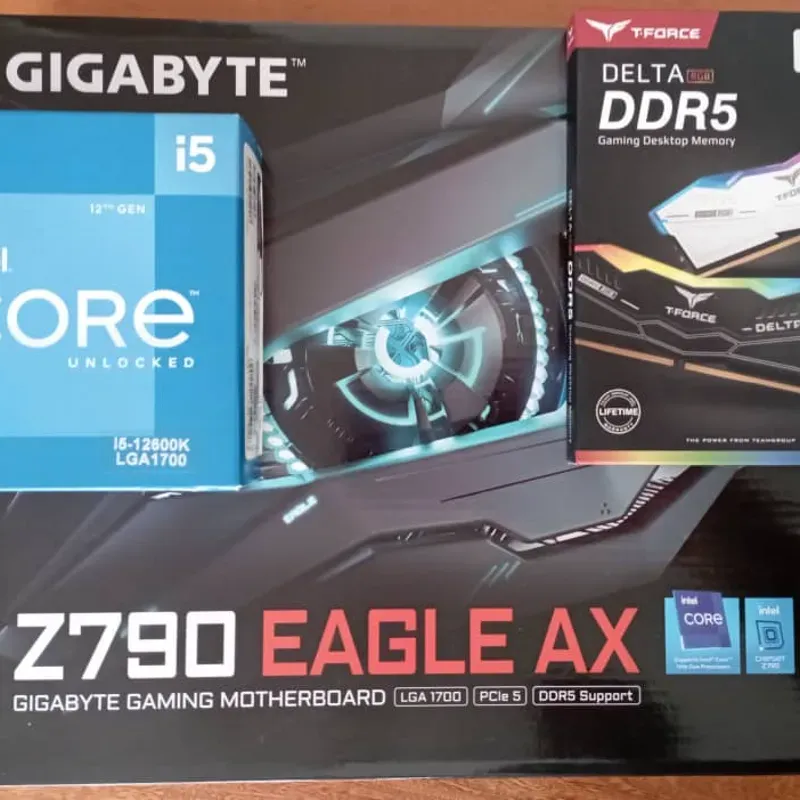 Board Gigabyte Gaming Z790 + i5 +32 GB RAM DDR5 