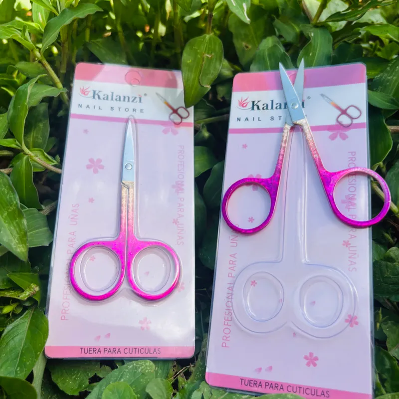 Tijera para uñas 