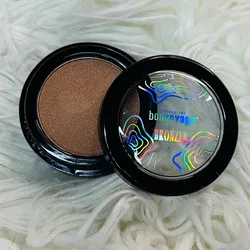Bronzer pequeño