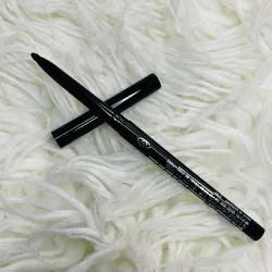 Delineador de ojo. “Clinique”