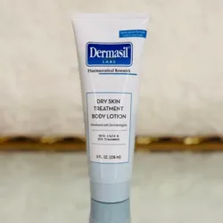 Dermasil Labs: Dry Skin Treatment Cuidado dermatológico para una hidratación profunda.