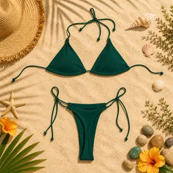 Bikini minimalista liso estilo tanga VERDE