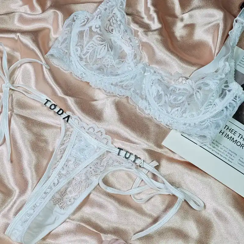 Conjunto de lenceria tanga de encaje estilo bikini+ Ajustador de encaje BLANCO