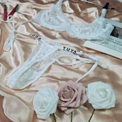 Conjunto de lenceria tanga de encaje estilo bikini+ Ajustador de encaje BLANCO