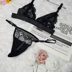 Conjunto de lencería Hilos con cadena + Ajustador de encaje NEGRO