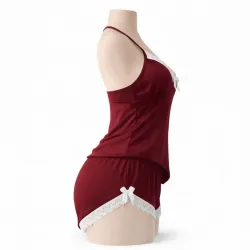 Pijama short y blusa vino de encaje blanco