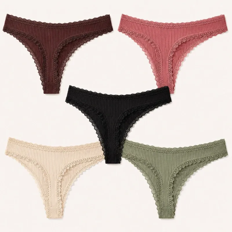 Tanga de encaje con lacito