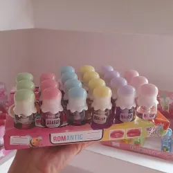 Lip gloss