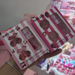 Set de lip gloss y lip balm