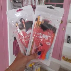 Brochas de maquillaje