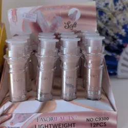 Corrector ojeras