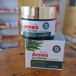 CREMA FACIAL DE ÁRBOL DE TÉ PARA EL CONTROL DEL ACNÉ Y LA GRASA