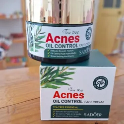 Crema facial de árbol de té 