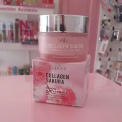 Crema facial de colágeno
