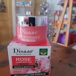 Crema facial de rosa y ceramida