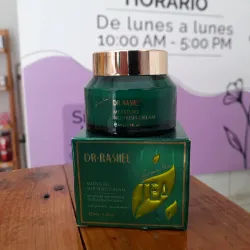 Crema facial de té verde