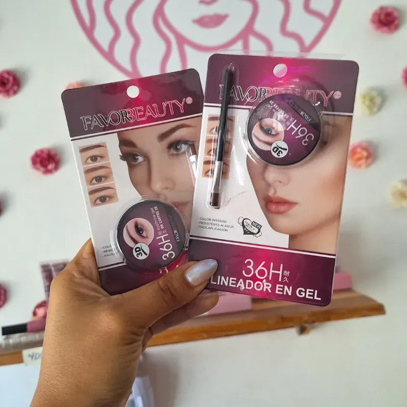 Delineador para cejas y ojos 
