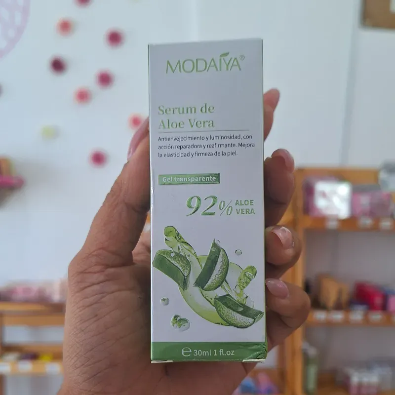 Esencia hidratante de aloe vera 