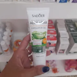 Gel exfoliante de áloe verá 