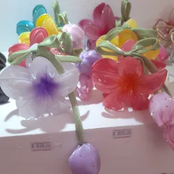 Pellizco flor con colgante