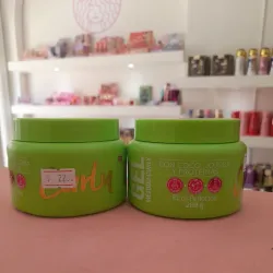 Gel de rizo para el cabello 