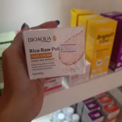 Crema facial con extracto de arroz