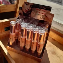 Iluminador + contorno 