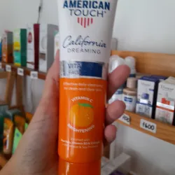 Limpiador facial de vitamina C