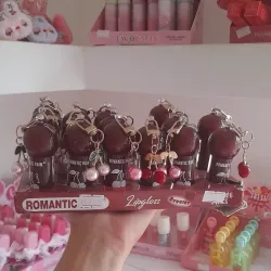 Lip gloss