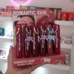 Lip oil