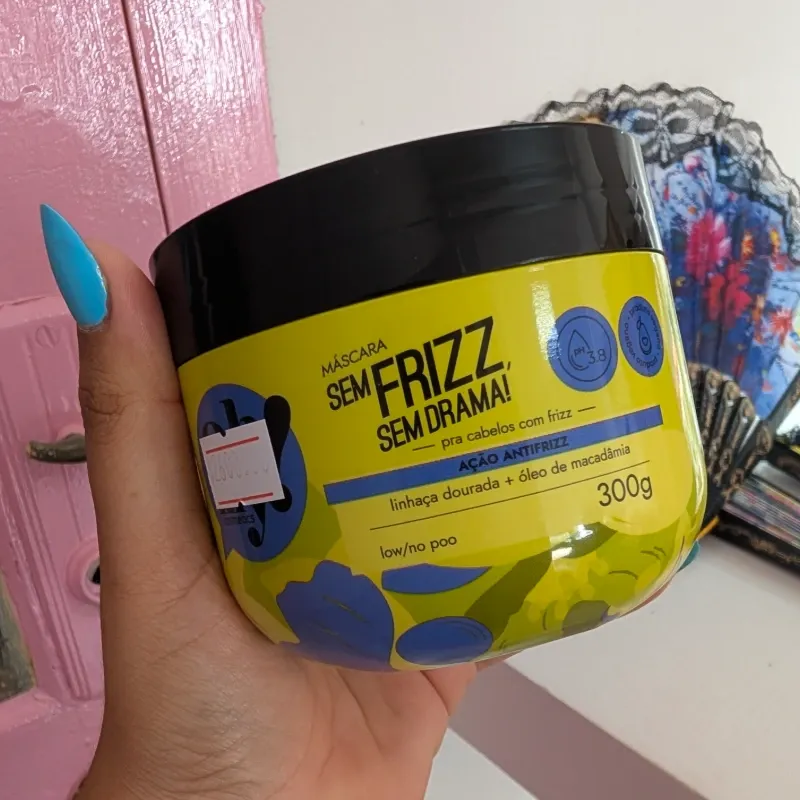 Mascarilla para cabellos con frizz