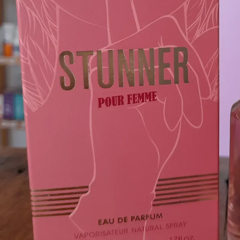 Perfume STUNNER