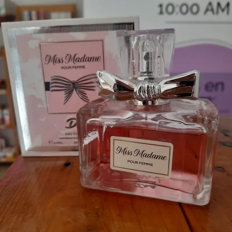Perfume Miss Madame