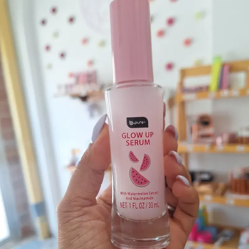 Serum facial con niacinamida y extracto de sandía 