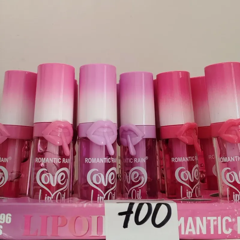 Lip oil
