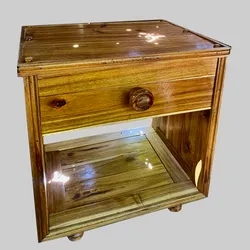 Mesa baja una gavetas de madera