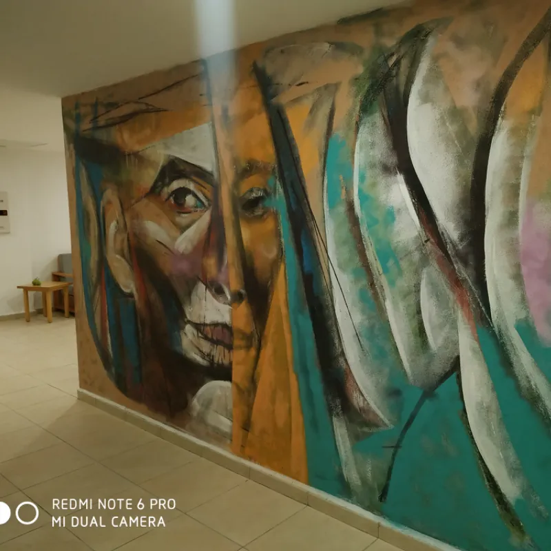 Mural en One Gallery
